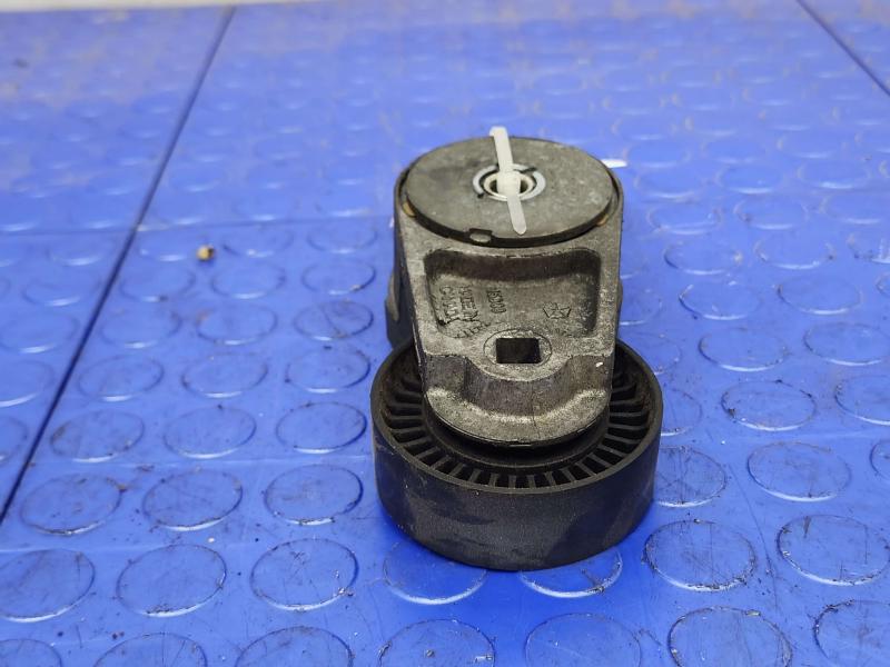 2013 Dodge Durango Engine Belt Tensioner