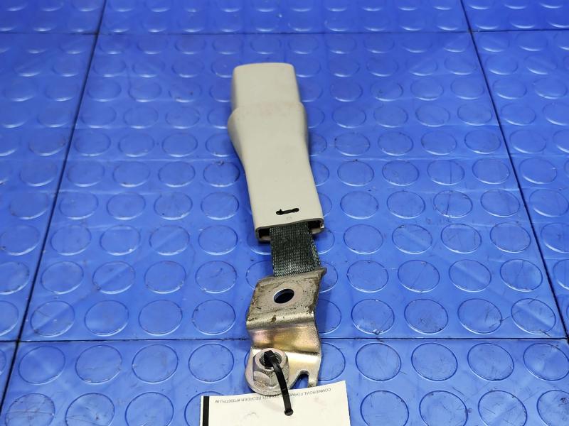2010 Toyota Prius Rear Seat Belt