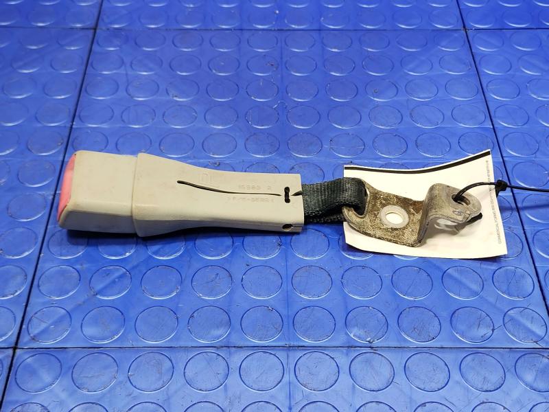 2010 Toyota Prius Rear Seat Belt