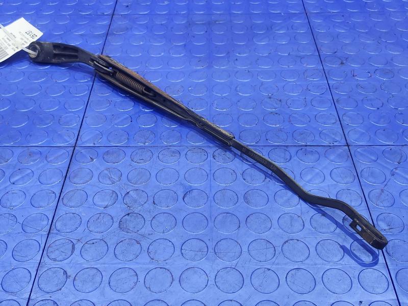 1997 Dodge Dakota Wiper Arm