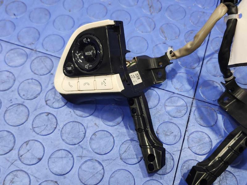 2016-2018 Toyota Prius 1.8L Steering Wheel Multi Switch Assembly OEM 84250-47621-C2