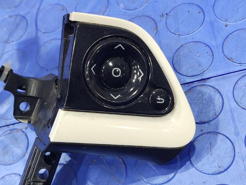 2016-2018 Toyota Prius 1.8L Steering Wheel Multi Switch Assembly OEM 84250-47621-C2