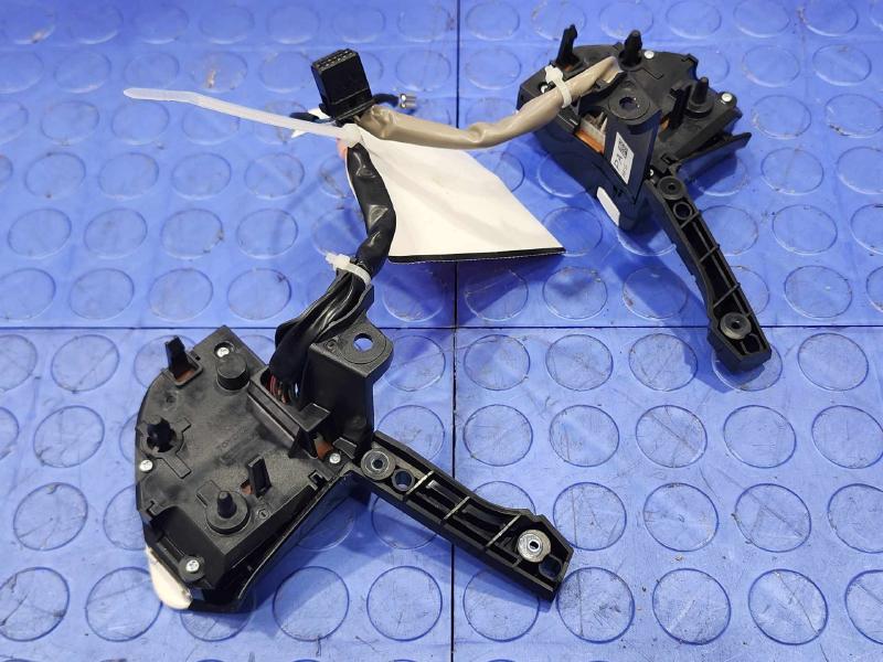 2016-2018 Toyota Prius 1.8L Steering Wheel Multi Switch Assembly OEM 84250-47621-C2