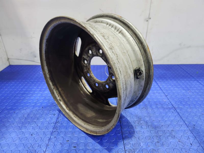 2017 Chevrolet Silverado 2500 Wheel