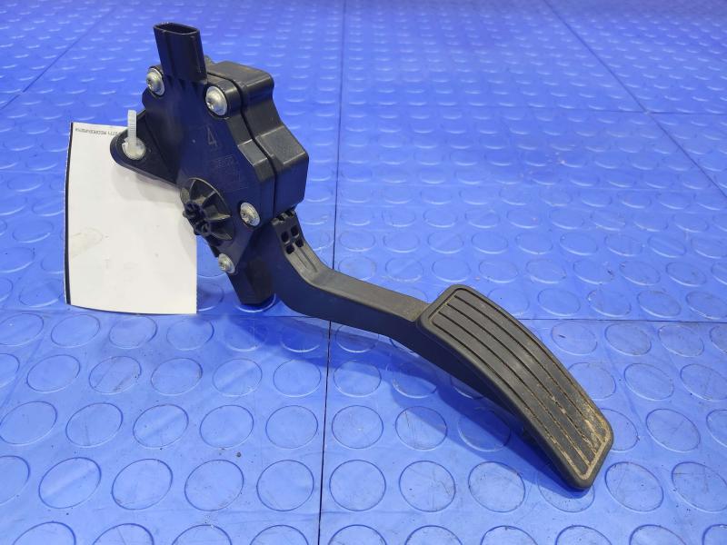 2009-2013 Subaru Forester Accelerator Pedal Assembly Genuine OEM 36010AG140