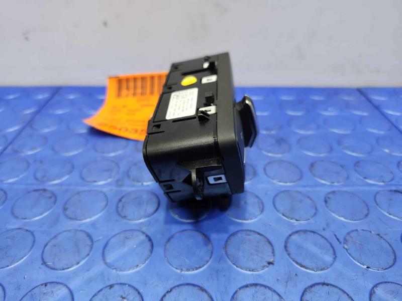 2017-2023 Audi Q7 Hradlight Control Switch w/o HUD Genuine OEM 4M0941531AG