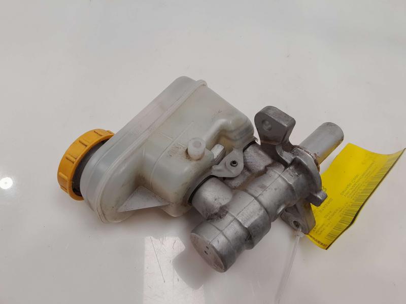 2015-2017 Subaru Outback Legacy 2.5L CVT Brake Master Cylinder Assembly OEM 26449FJ010