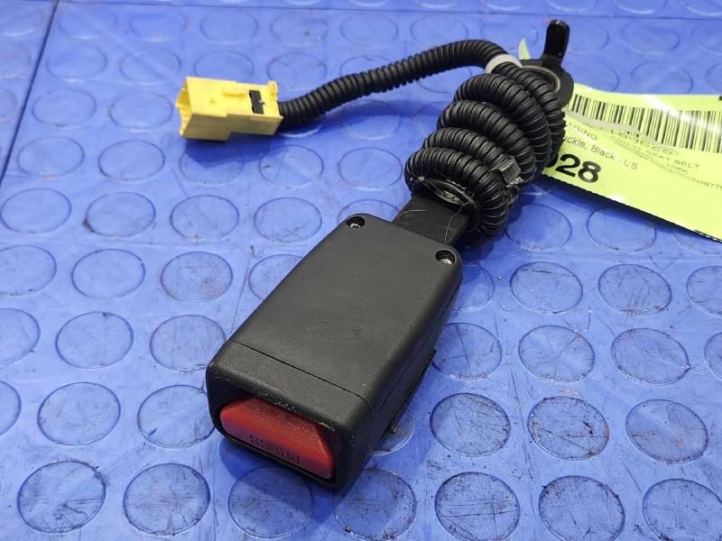 2012 Hyundai Veloster Front Seat Belt