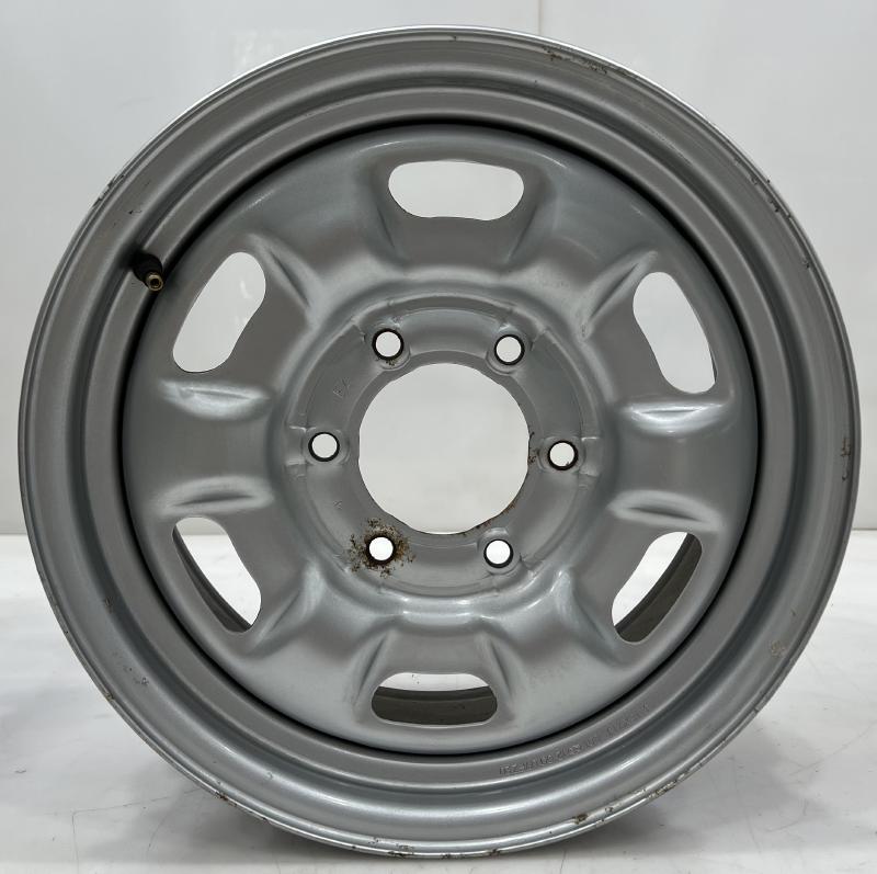 2001 Isuzu Trooper Wheel