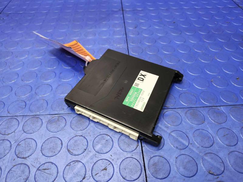 2015 Lexus RX350 Multiplex Network Control Body Control Module OEM 892210E380