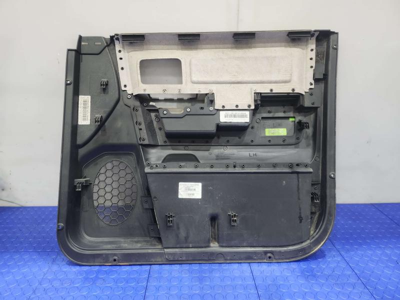 2010 Dodge Ram 1500 Front Door Trim Panel