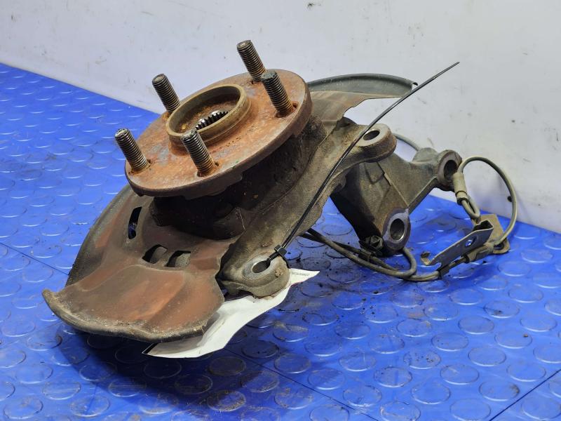 2014 Toyota RAV4 Spindle Knuckle Front