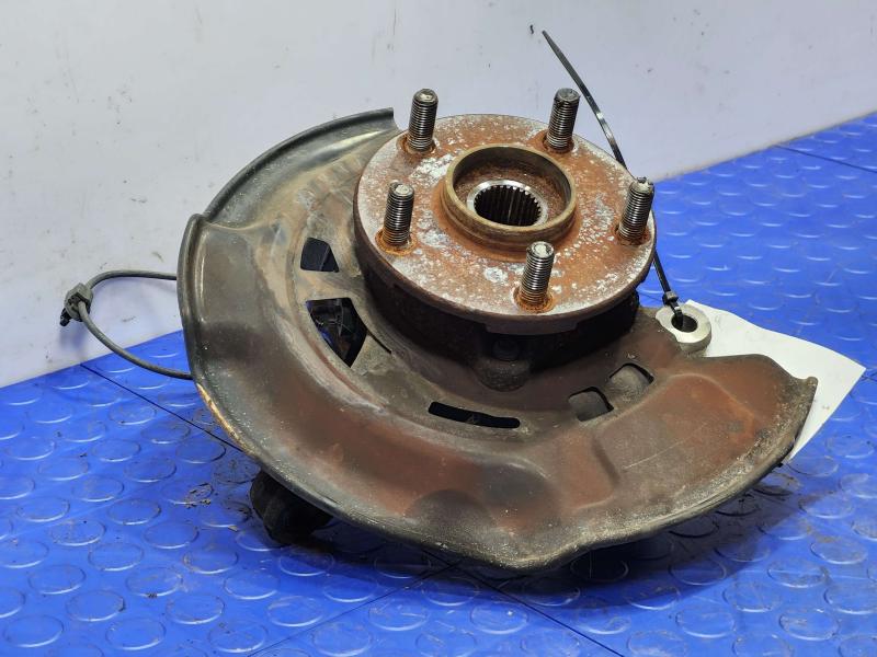 2014 Toyota RAV4 Spindle Knuckle Front