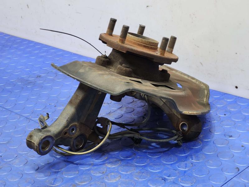 2014 Toyota RAV4 Spindle Knuckle Front