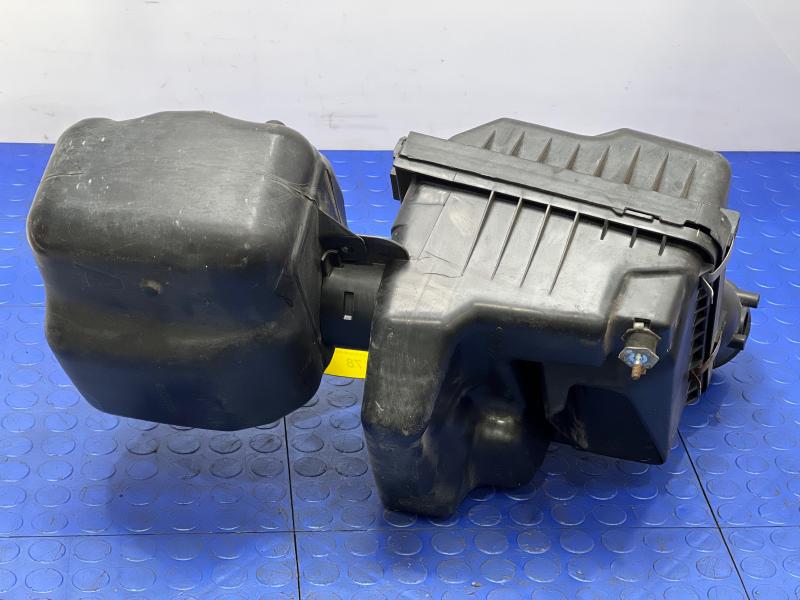 2013-2014 Subaru Legacy Outback ULEV 2.5L Engine Air Cleaner Box Assembly OEM 46052AJ02A 46052AJ05A