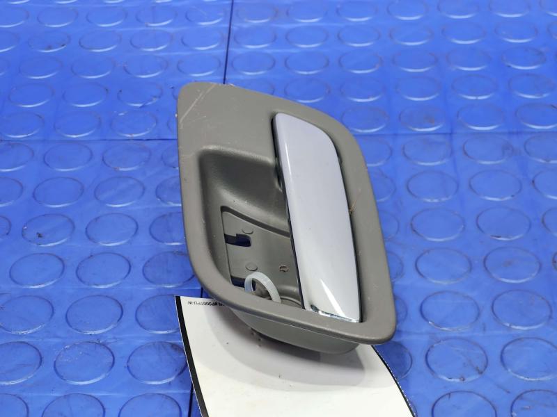 2012 GMC Yukon Inside Door Handle