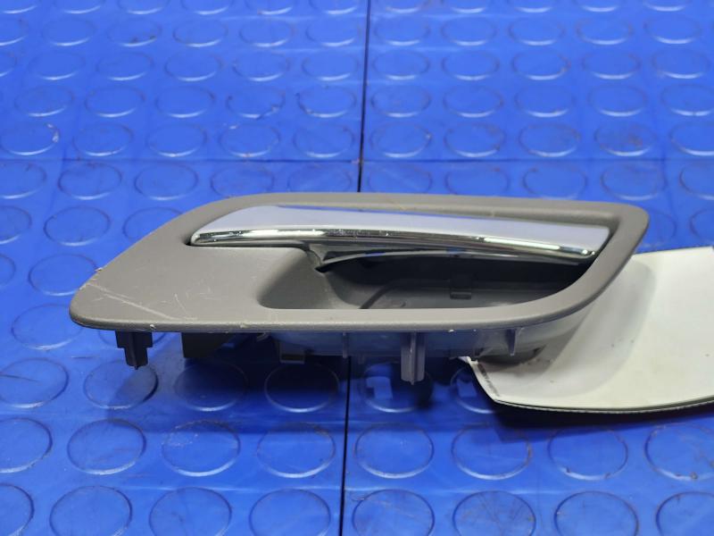 2012 GMC Yukon Inside Door Handle