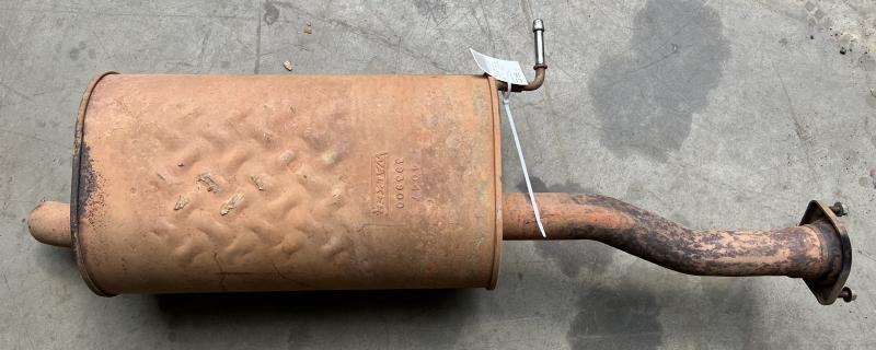 2004 Chevrolet Colorado Muffler