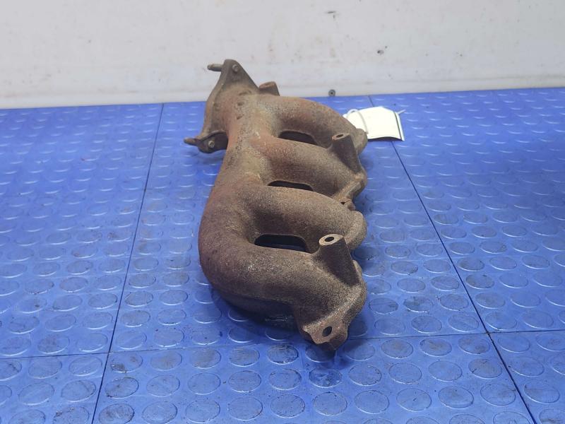 2016 Chevrolet Silverado 1500 Exhaust Manifold