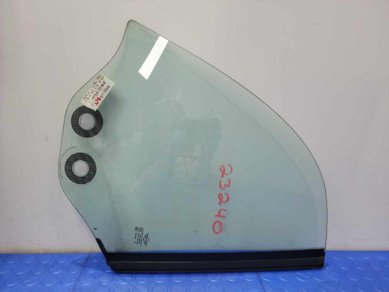 2016 MINI Cooper Quarter Glass/Window