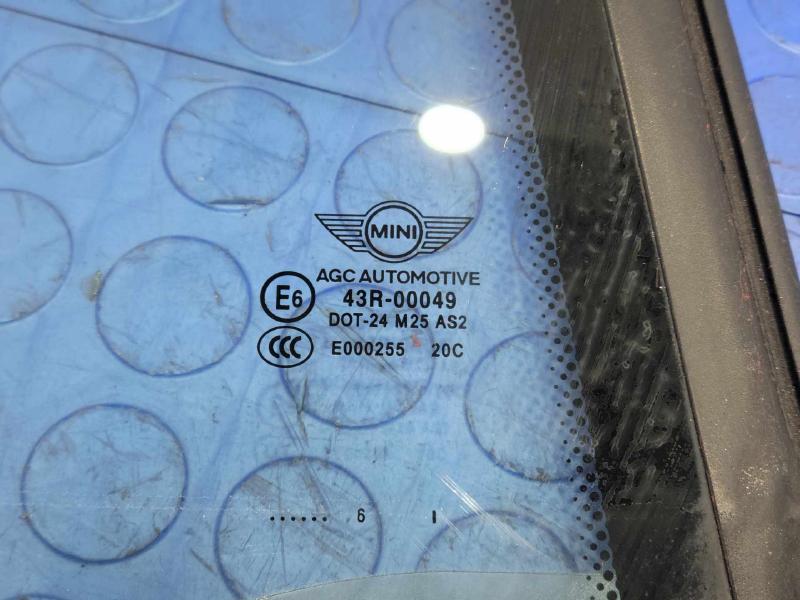 2016 MINI Cooper Quarter Glass/Window