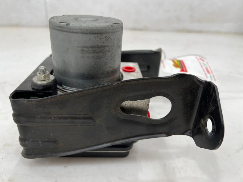 2008 - 2015 Smart Fortwo ABS Anti Lock Brake Pump Modulator Assembly OEM 4514201275