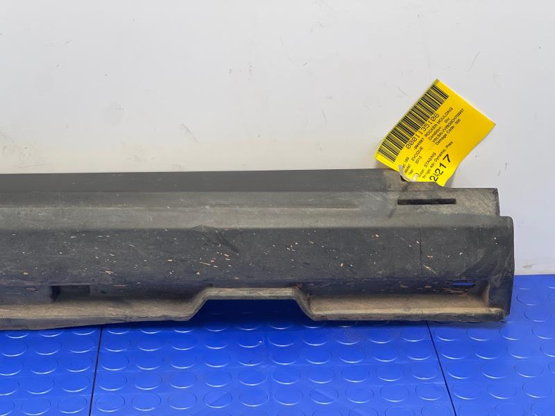 2012 Land Rover Evoque Rocker Moulding