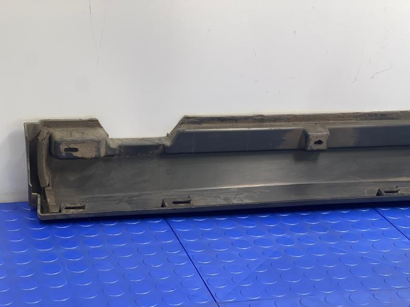 2012 Land Rover Evoque Rocker Moulding
