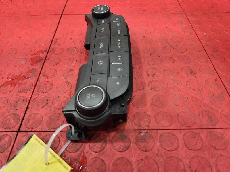 2013 Chevrolet Malibu Audio & Visual Equip.(Radio)