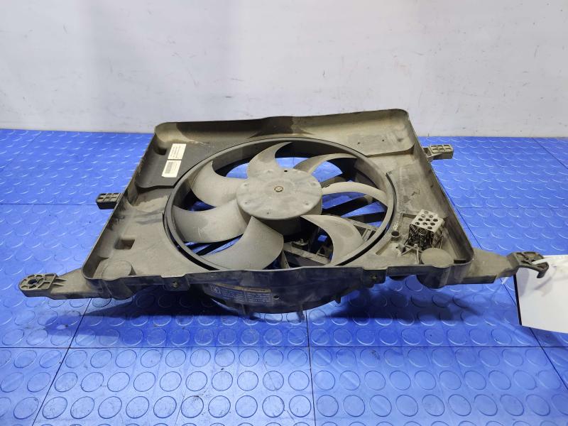 2006-2010 Pontiac Solstice 2.4L Engine Cooling Fan Assembly OEM 19130491