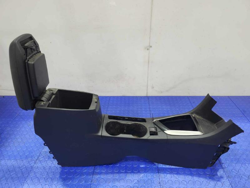 2014-2019 Toyota Corolla Sedan Center Floor Console Assembly Black Urethane OEM