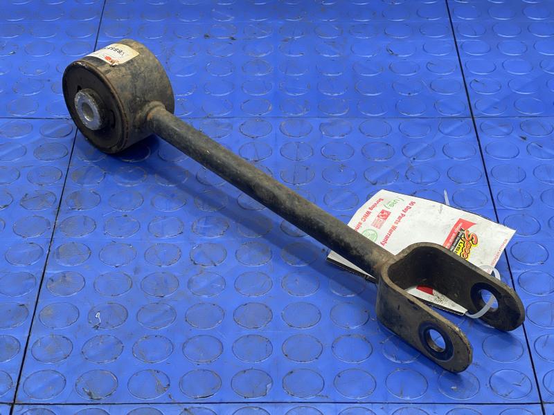 2011 Ford Explorer Lower Control Arm Rr