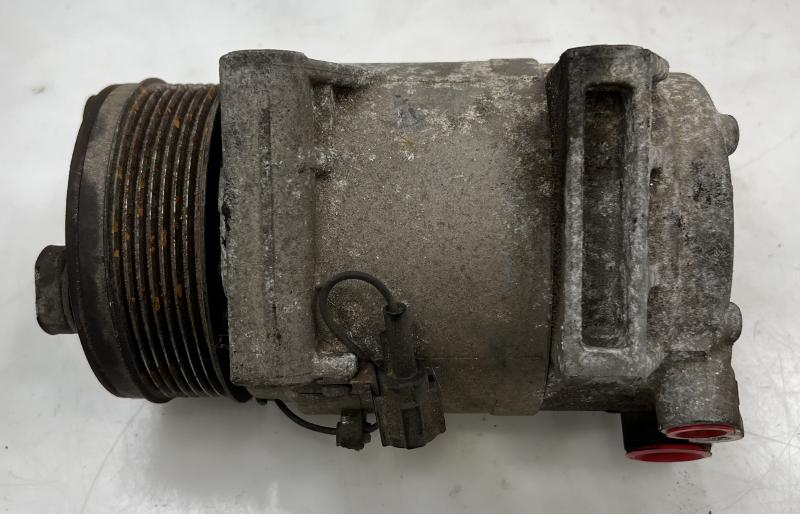 2012 - 2015 Nissan Titan AC Compressor Assembly OEM 926009FE1D