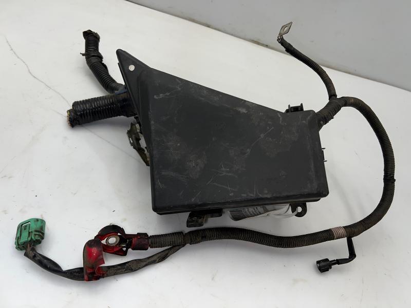 2016 Subaru Forester 2.5L Engine Bay Fuse Box Relay Box Assembly OEM 82241SG010