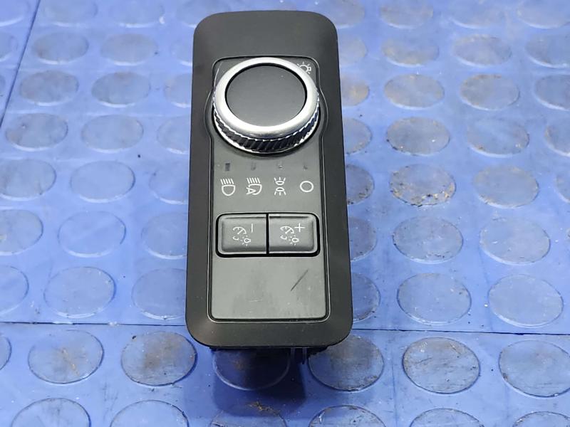 2021 Ford Explorer Headlight Switch (Dash Mtd)
