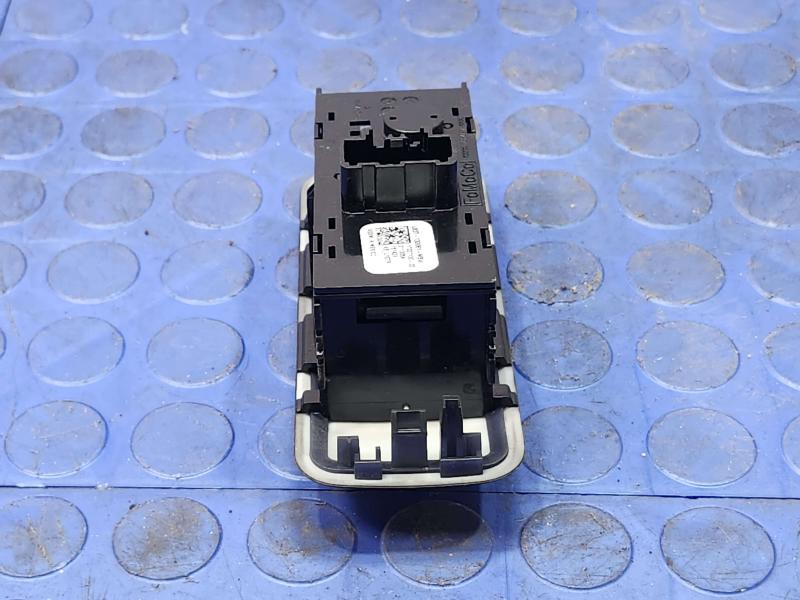 2021 Ford Explorer Headlight Switch (Dash Mtd)