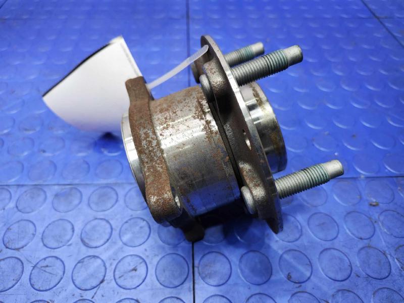 2024-2025 Buick Envista Rear Wheel Hub and Bearing Assembly OEM 13546940