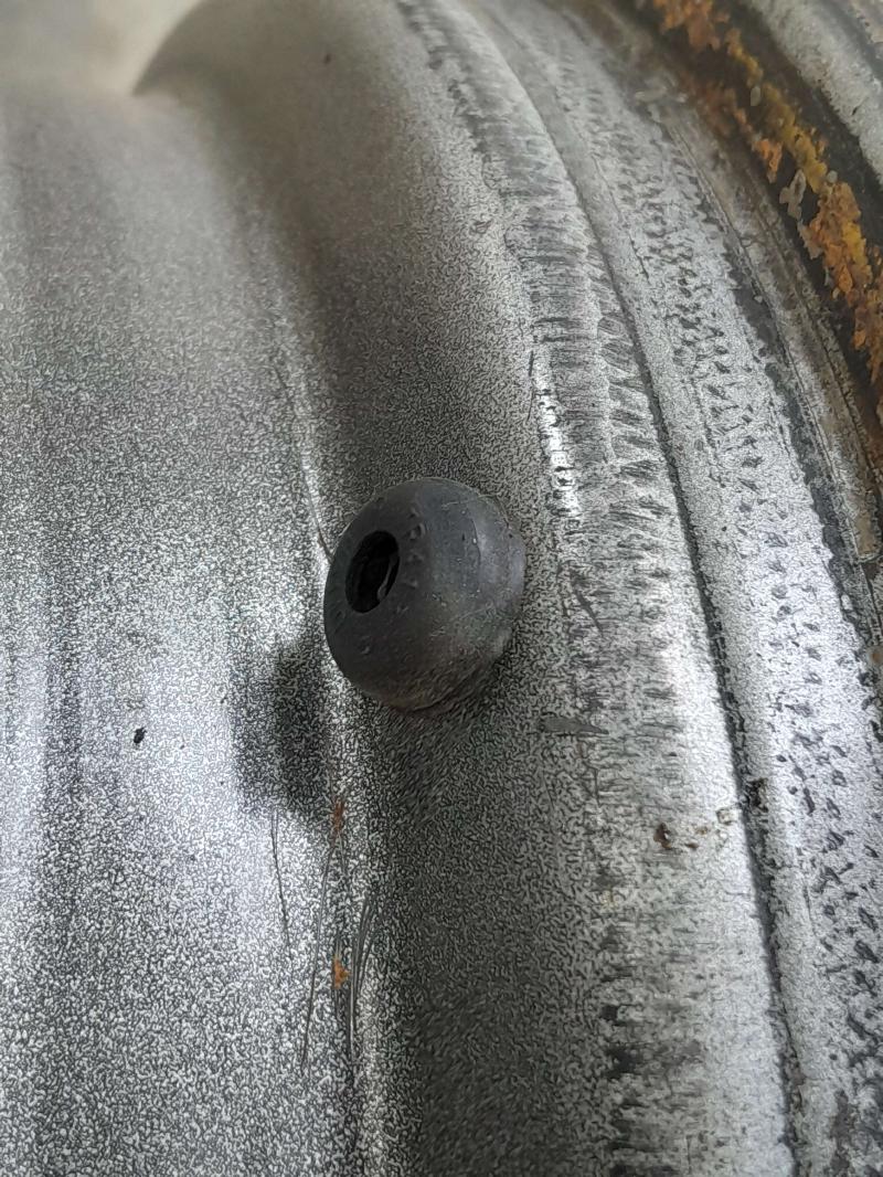 2002 Dodge B3500 Wheel