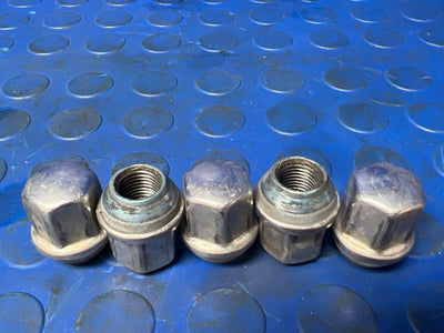2012 Buick LaCrosse Lug Nuts