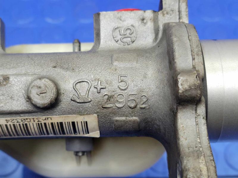 2006-2008 Honda Ridgeline Brake Master Cylinder Assembly OEM 46100SJCA51