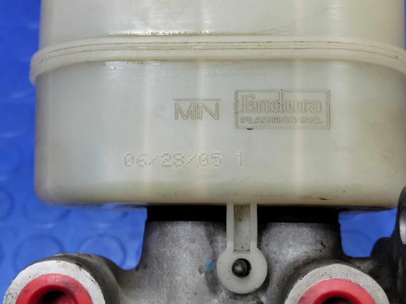 2006-2008 Honda Ridgeline Brake Master Cylinder Assembly OEM 46100SJCA51