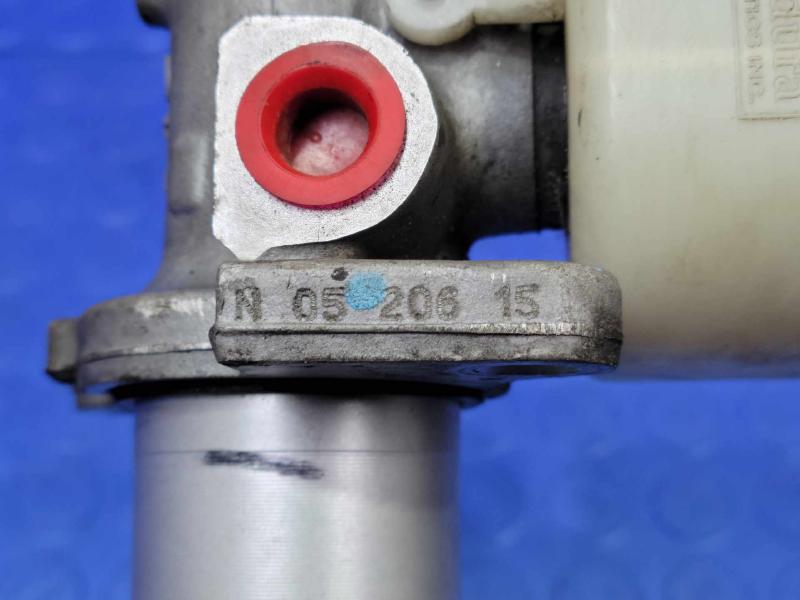 2006-2008 Honda Ridgeline Brake Master Cylinder Assembly OEM 46100SJCA51