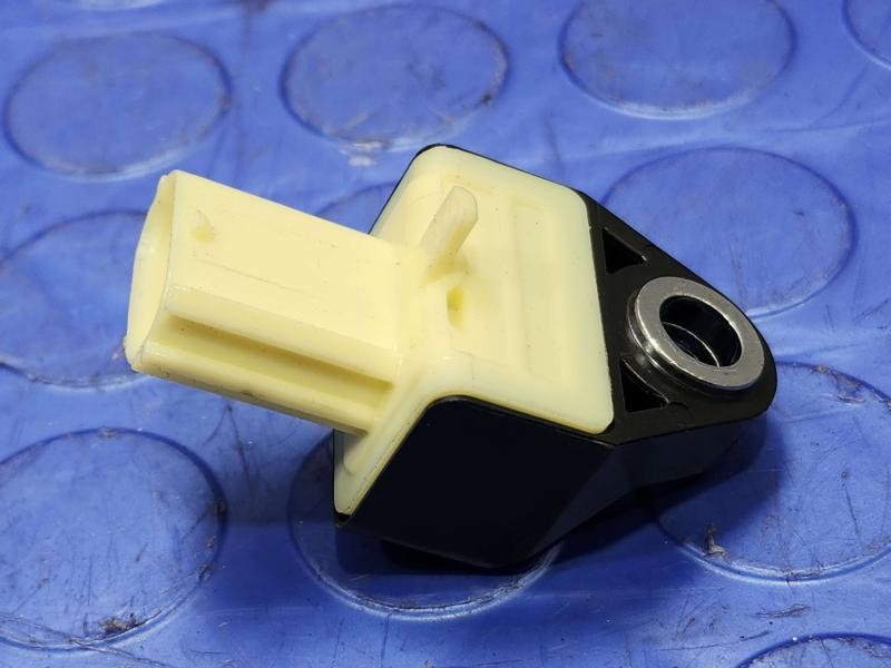 2017-2023 Subaru Impreza Crash Impact Sensor Genuine OEM Part 98237FL00A