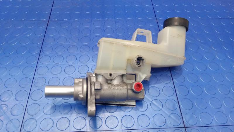 2013-2018 Lexus ES350 Brake Master Cylinder Assembly Genuine OEM 4720133602