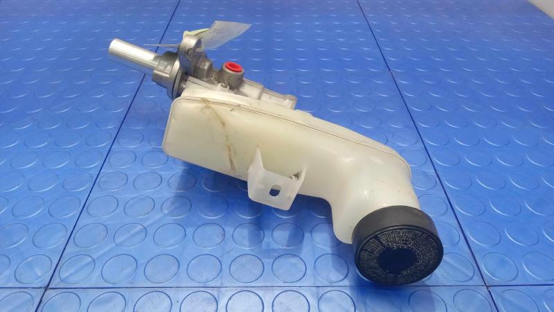2013-2018 Lexus ES350 Brake Master Cylinder Assembly Genuine OEM 4720133602