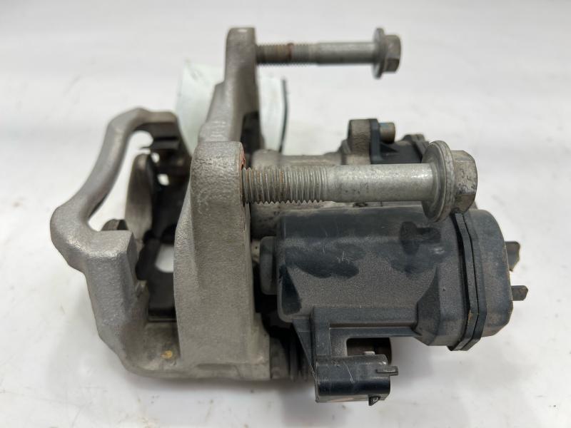 2018 Chevrolet Equinox Caliper