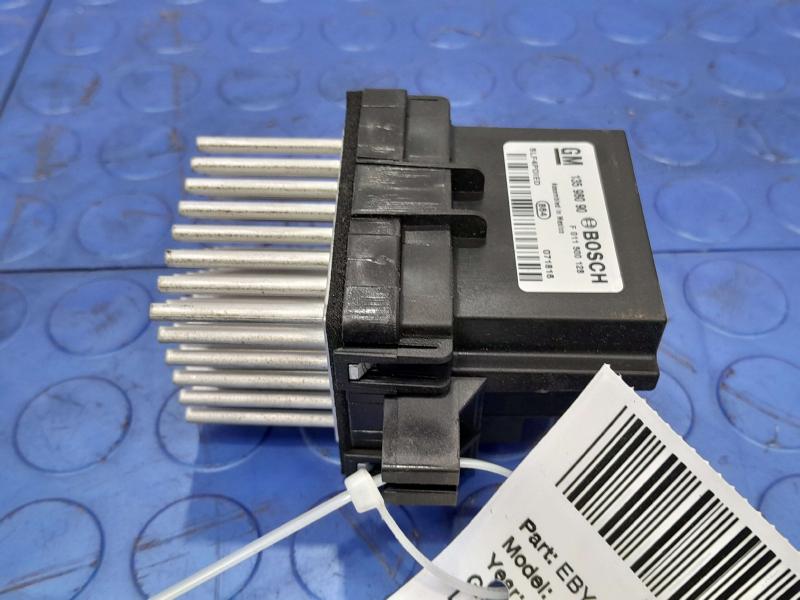 2017-2023 GMC Acadia Blower Motor Resistor Module Genuine OEM 13598090