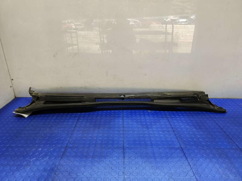 2003-2009 Toyota 4Runner Cowl Panel Cover Grille Air Inlet OEM 5570835071