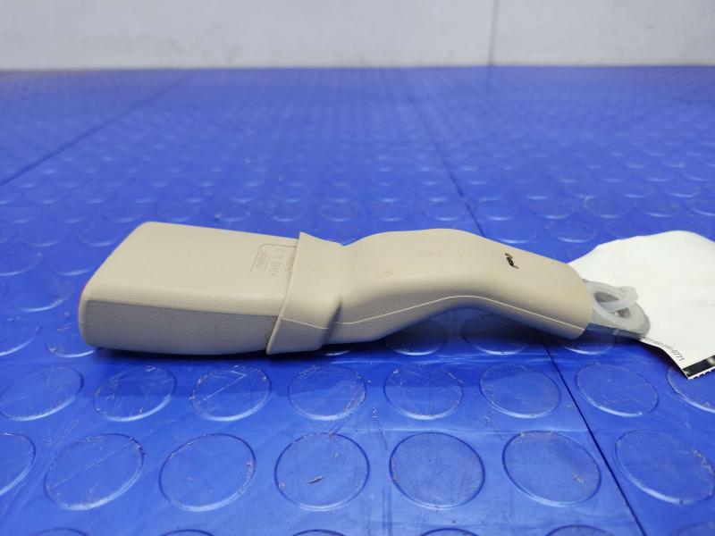 2005 Lexus RX 330 Rear Seat Belt