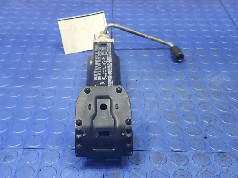 2006 Mercedes CLS-Class Jack Assembly
